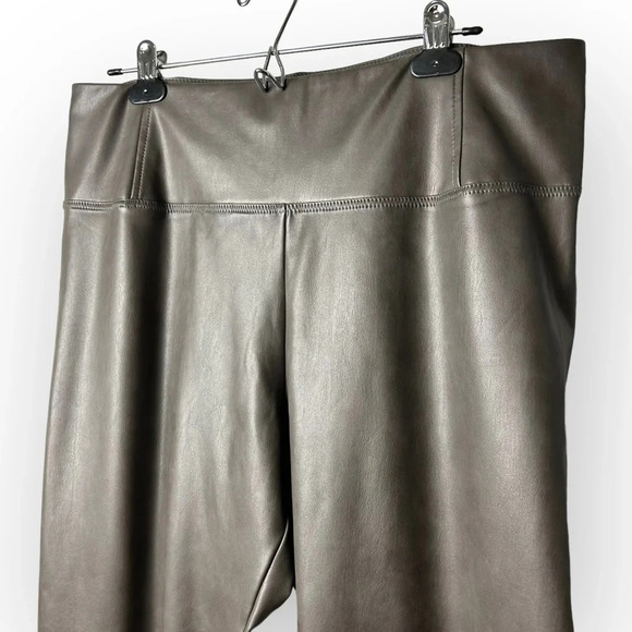 7 For All Mankind Grey  Vegan Leather Leggings - Picture 4 of 7